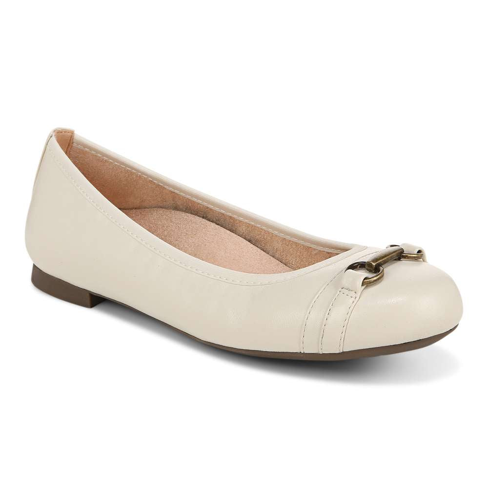 Delanie Flat - Cream - Image 14